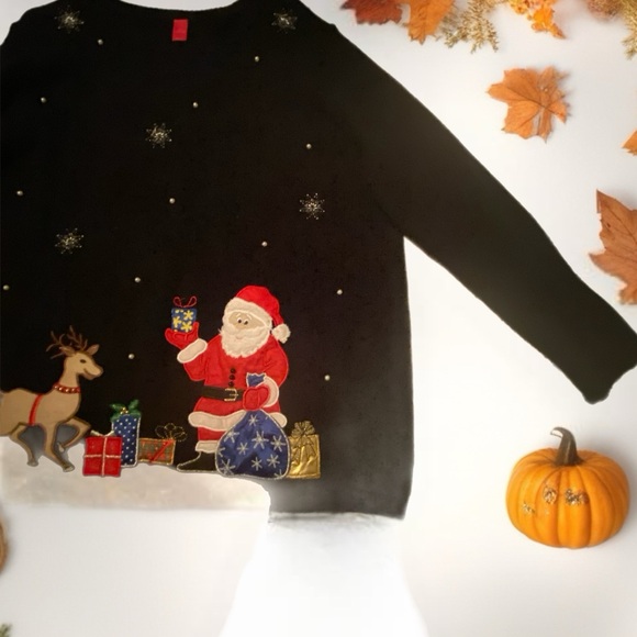 Vintage Santa & reindeer 100 percent cotton sweater. Cute appliqués & embroidery - Picture 3 of 4